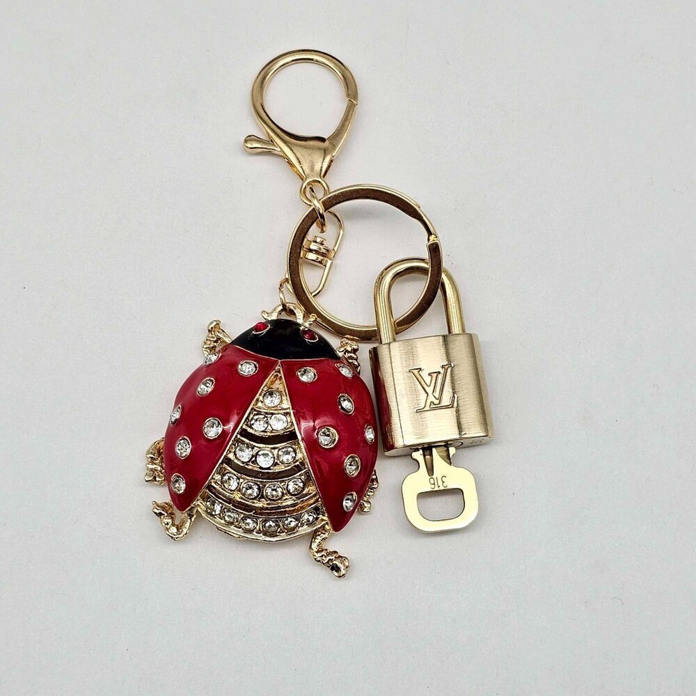 Authentic Louis Vuitton Gold Padlock 🔒 Shiny LV Key + Bag Unbranded Charm